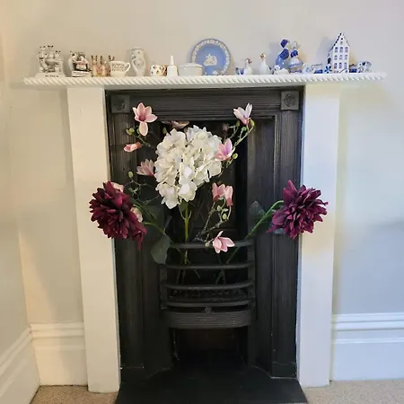 Apartman Cosy And Quiet Garden Flat Bristol