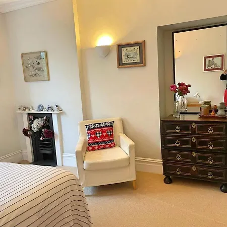 Apartment Cosy And Quiet Garden Flat